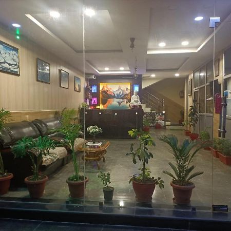 Hotel Om Palace McLeod Ganj Εξωτερικό φωτογραφία