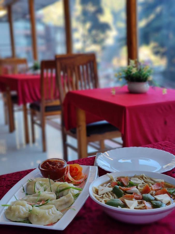 Hotel Om Palace McLeod Ganj Εξωτερικό φωτογραφία